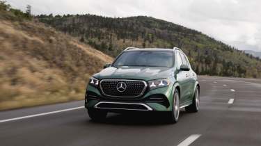 Mercedes GLE - front cornering