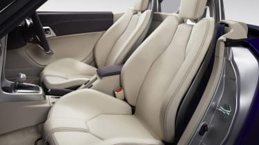 Daihatsu Copen concept seats