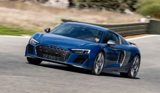 Audi R8 - front track