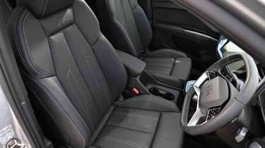 Audi Q4 e-tron - front seats