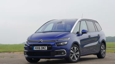 grand c4 spacetourer vs 5008 grand c4 spacetourer vs 5008