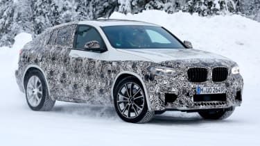 BMW X4 M: first spy shots of the new performance coupe-SUV 