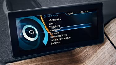 BMW i3 info display