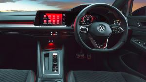 Volkswagen Golf GTI Clubsport 45 - dash