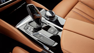 BMW 5 Series Touring - interior detail