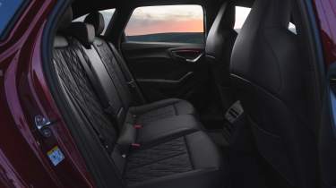 Audi S5 Avant - rear seats