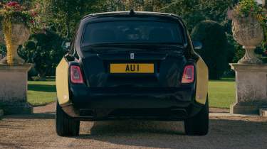 Rolls-Royce Phantom Goldfinger -  rear end