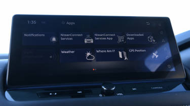 Nissan X-Trail N-Trek e-Power - infotainment