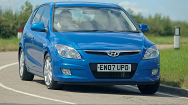Hyundai I30 1 6 Crdi Comfort Auto Express