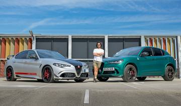 Alfa Romeo Stelvio Quadrifoglio - front with Giulia Quadrifoglio Luna