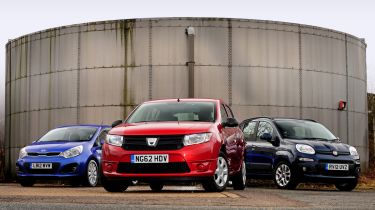 Dacia Sandero dCi vs rivals