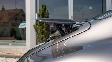 Ruf Ehra - detail