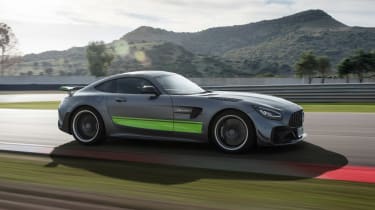 Mercedes-AMG GT R Pro - front tracking