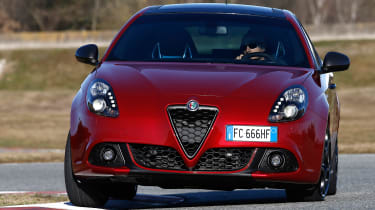 Alfa Romeo Giulietta - front cornering