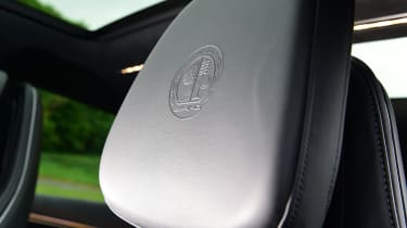 Mercedes-AMG EQS 35 - headrest