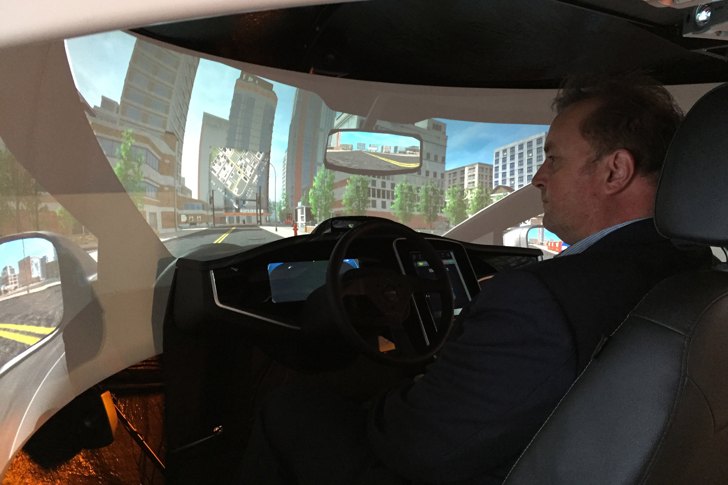 CES 2015: Visteon Develops Autonomous Driving Simulator | Auto Express