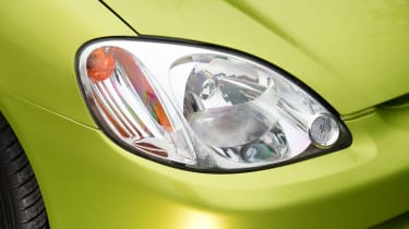 Honda Insight Mk1 - front light