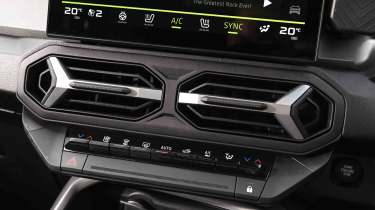 Dacia Bigster - dashboard shortcuts