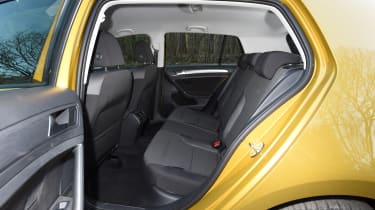 Honda Civic vs Volkswagen Golf vs Renault Megane - golf rear seats