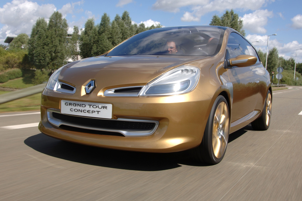 Renault Clio Grand Tour 07 Review Auto Express