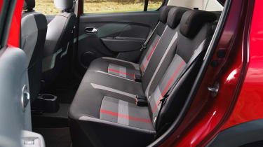 Dacia Sandero Stepway Techroad - rear seats