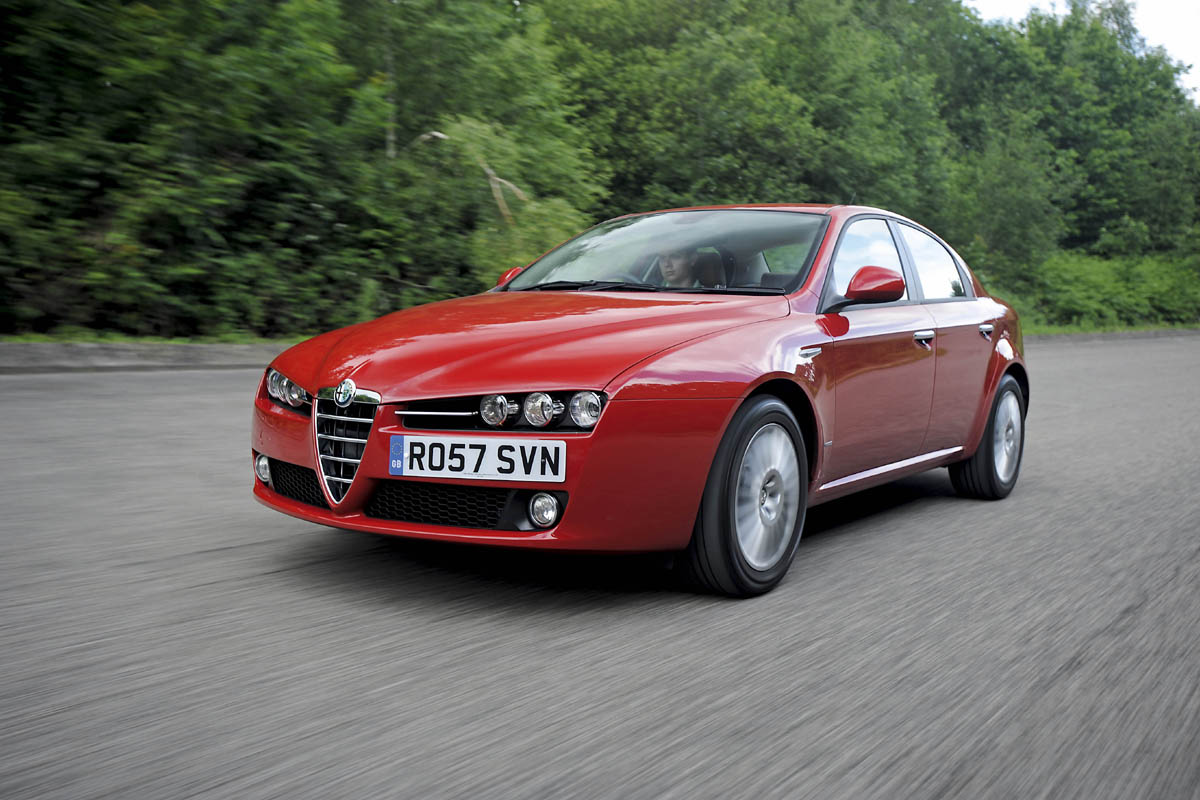 Alfa Romeo 159 Lusso  Auto Express