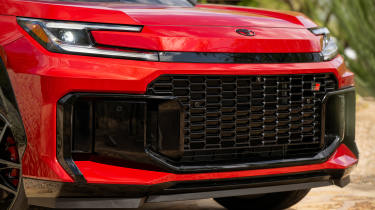 Toyota RAV4 GR Sport PHEV - grille