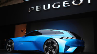 Peugeot Instinct concept Geneva - rear/side