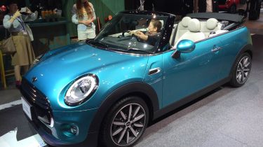 New 2016 MINI Convertible Tokyo reveal