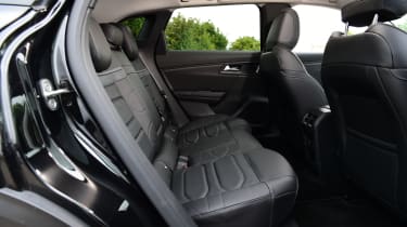 Citroen C5 X  - rear seats