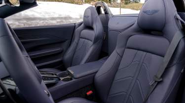 Aston Martin Vantage Roadster - front seats