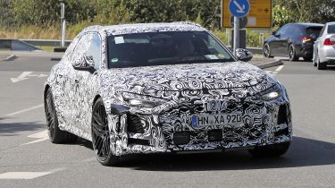 Audi RS 7 Avant (camouflaged) - front cornering