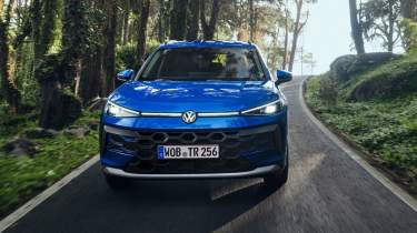 Volkswagen T-Roc Hybrid - full front
