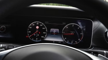 Mercedes E-Class Estate - dials