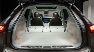 Mercedes EQE SUV - boot seats down