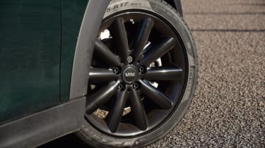 MINI Cooper 5dr alloy wheel