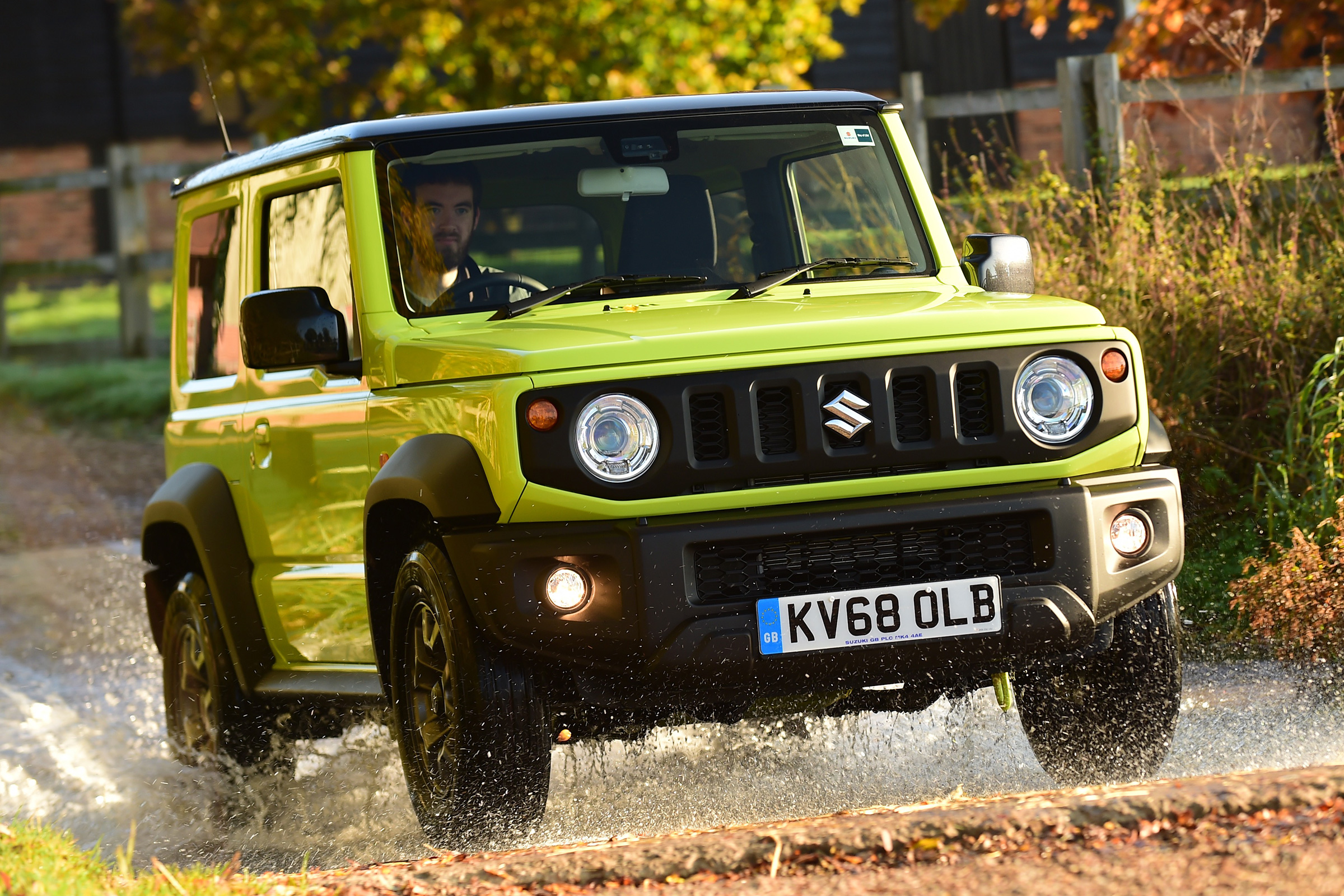 New Suzuki Jimny SZ5 2019 review | Auto Express