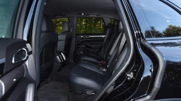 Porsche Cayenne Diesel - rear seats