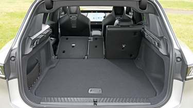 BMW iX3 - boot space