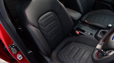 Ford Focus - front seats