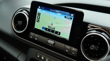 Mercedes E-Citan - infotainment screen