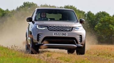 Land Rover Discovery full width front
