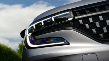 Renault Austral vs Hyundai Tucson: 2023 twin test review
