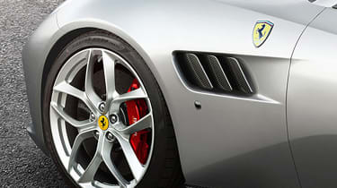 Ferrari GTC4 Lusso T detail