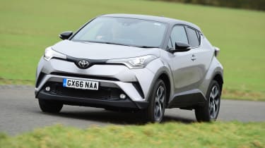 Toyota C-HR - front/side