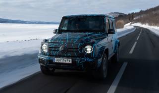 Mercedes-Benz G 580 - front tracking