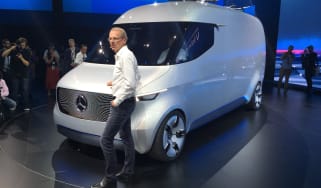 Mercedes Vision Van - reveal front