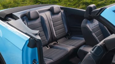 Volkswagen T-Roc Cabriolet - seat