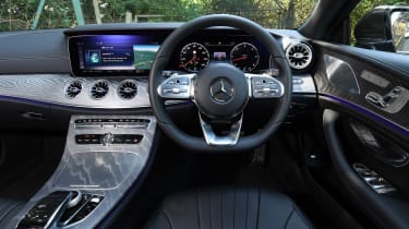 Mercedes CLS 350 d - dash