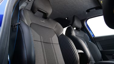 Renault Clio – front seats